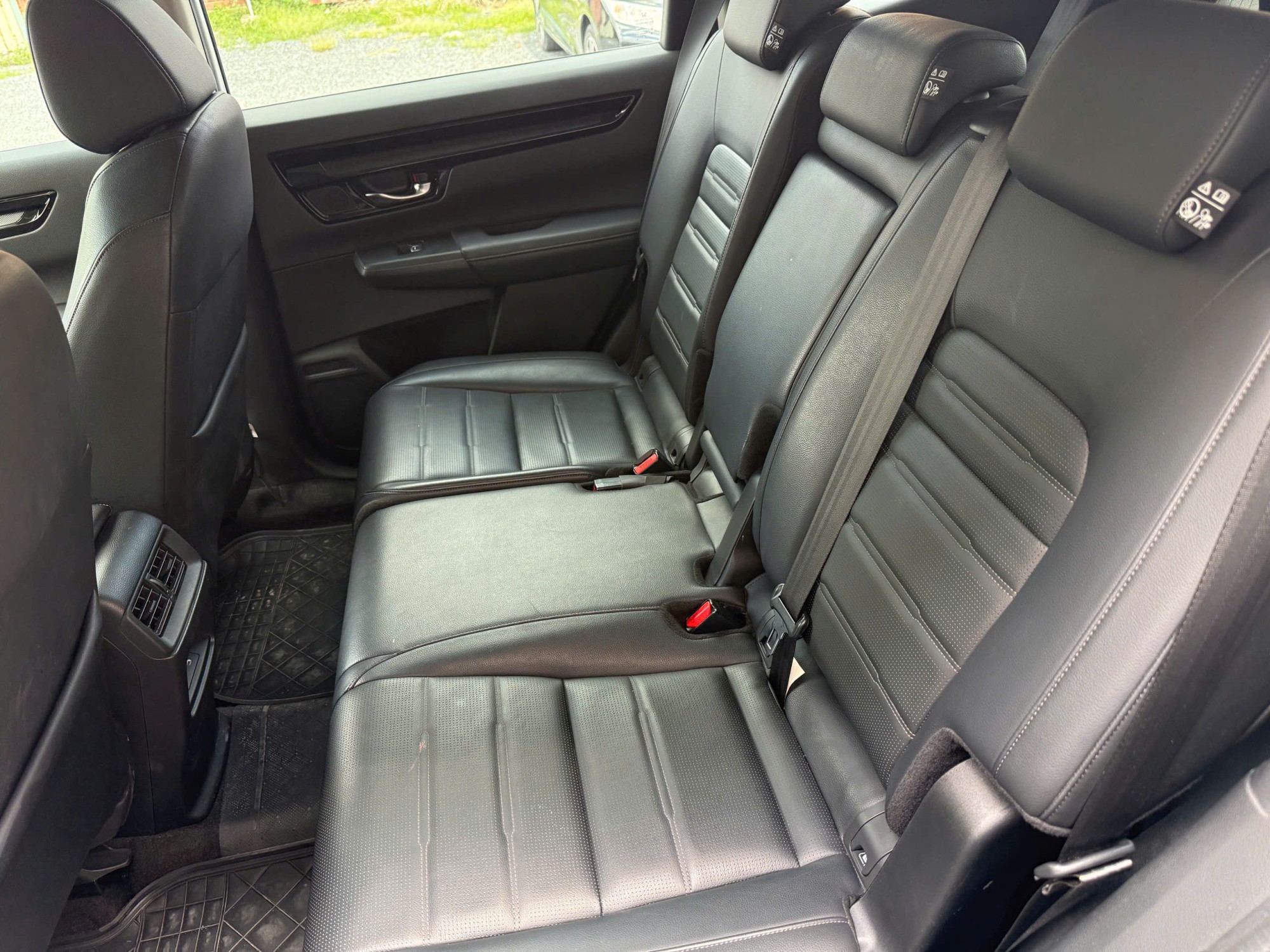 Xe Honda CR-V Màu Trắng đã qua sử dụng Tại Đại Lý Honda Ô tô Quận 2